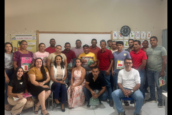 REUNIÃO COM MOTORISTAS DA SEMED