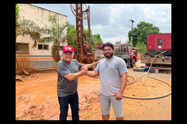 NOVOS POÇOS SÃO PERFURADOS EM RIBAMAR FIQUENE